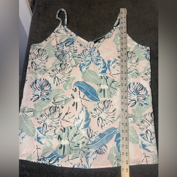 Floral Print Women's Top - Picture 4 of 4